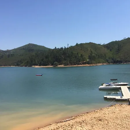 Quinta Quatro Ventos Bed & Breakfast 3*