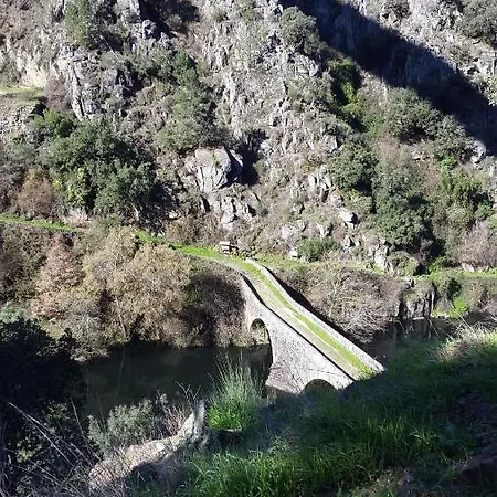 Alojamento de Acomodação e Pequeno-almoço Quinta Quatro Ventos