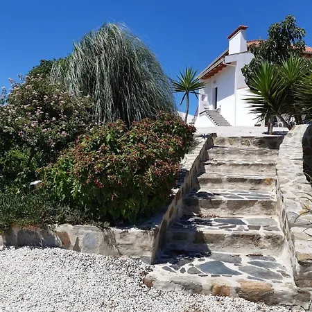 Quinta Quatro Ventos Bed & Breakfast Sertã